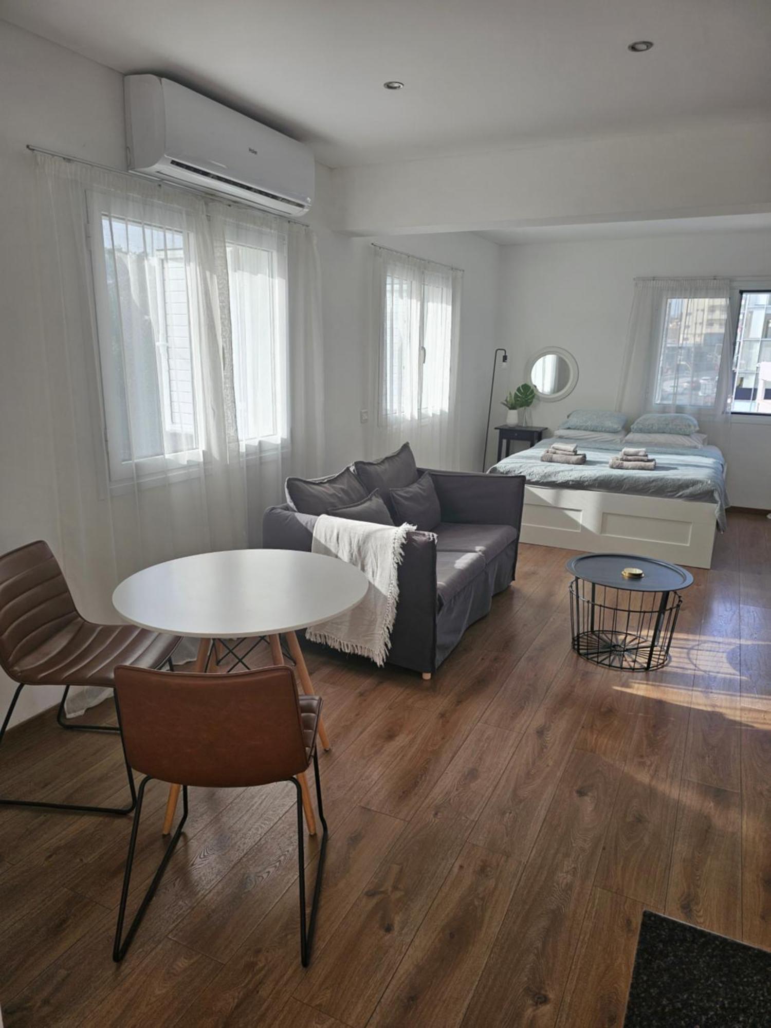 City Center Apartments Pafos Dış mekan fotoğraf